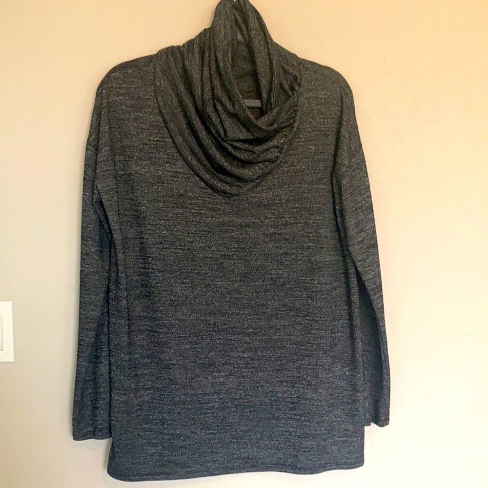 42POPS Cowl neck pullover